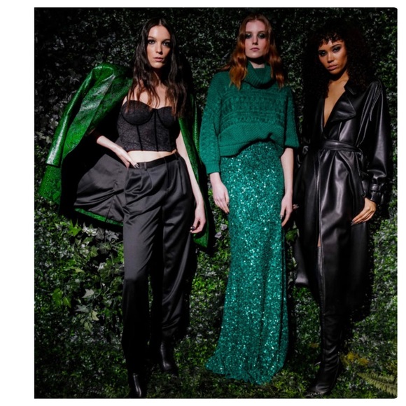 Alice + Olivia CHARITY SEQUIN GOWN SKIRT - Picture 4 of 11